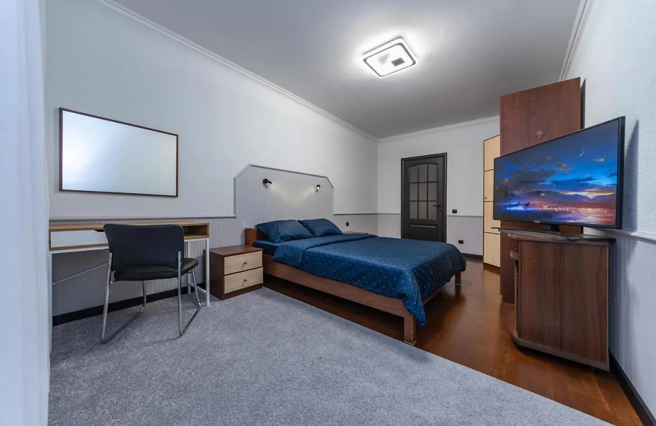 Modern 3 Bedroom Apartment Kyiv Ukraine