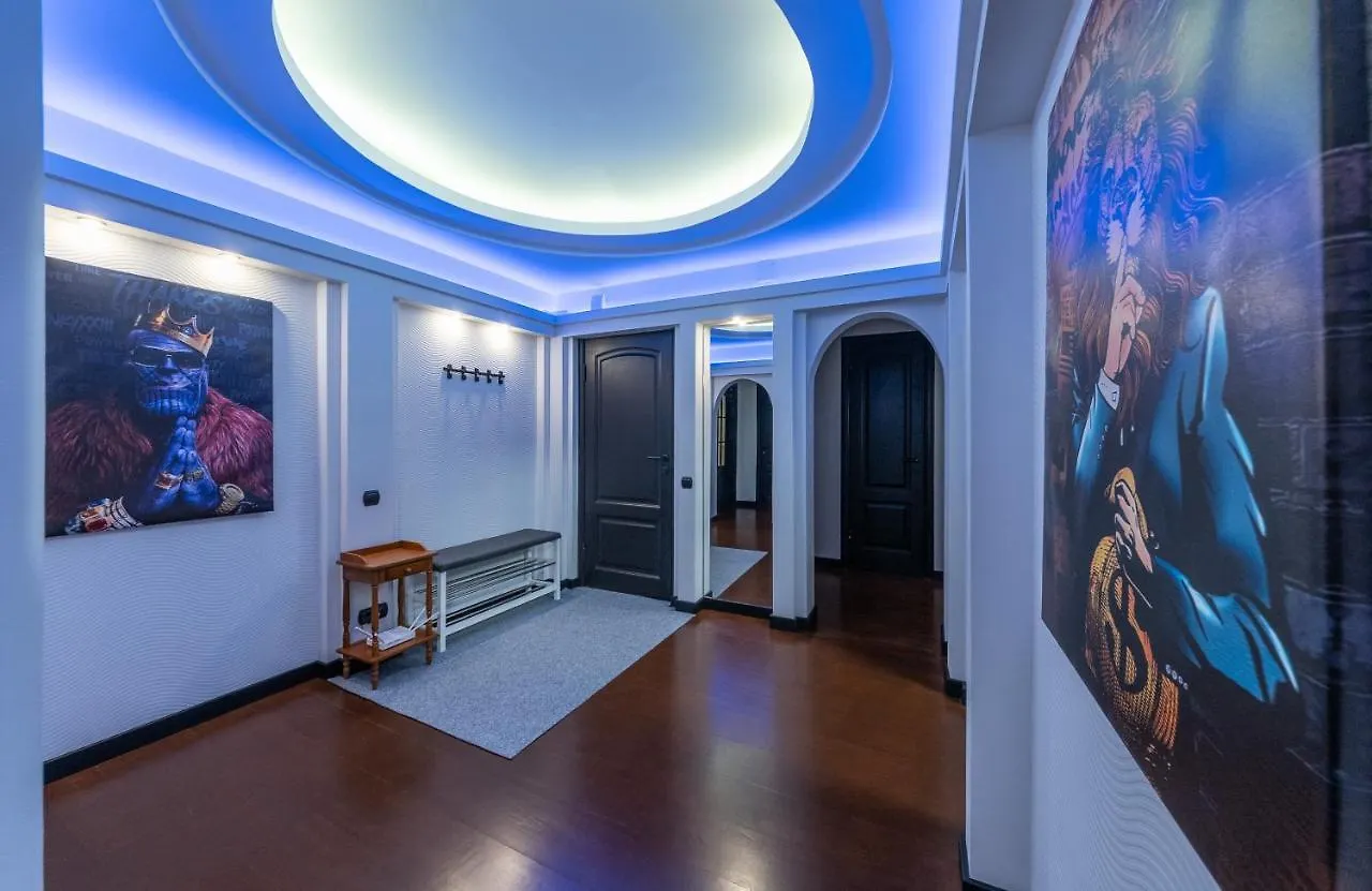 Modern 3 Bedroom Apartment Kyiv