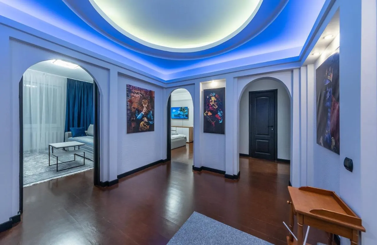 Modern 3 Bedroom Apartment Kyiv 0*,  Ukraine