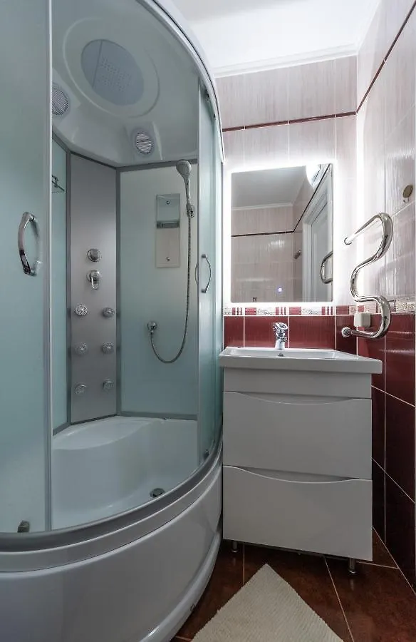 Modern 3 Bedroom Apartment Kyiv